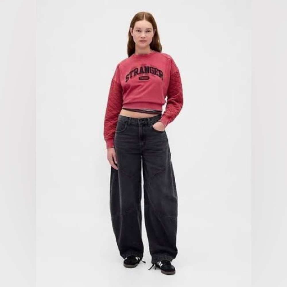NWT Gap x Stranger Things black barrel leg jeans